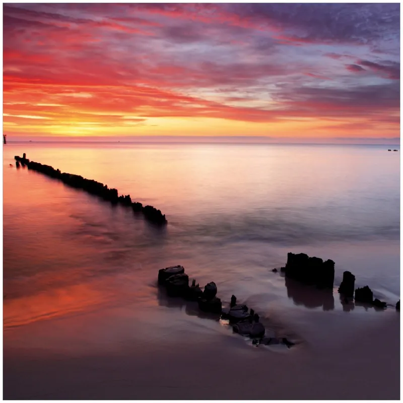 Zertifiziert Memoboard Sandstrand im Sonnenuntergang - Roter Himmel 50 x 50 cm, aus Glas