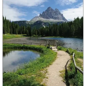 Zertifiziert Wasserfestes Poster See in Berglandschaft 70 x 100 cm, selbstklebende Folie mit Schutzlaminat