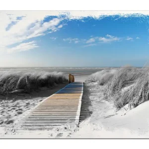 Preisknaller Holzbild Auf dem Holzweg zum Strand in schwarz-weiß Optik 60 x 90 cm