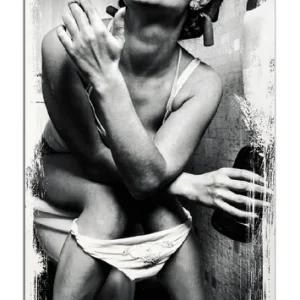 Holzbild Kloparty - Sexy Frau auf Toilette mit Zigarette und Schnaps 50 x 50 cm Expressversand