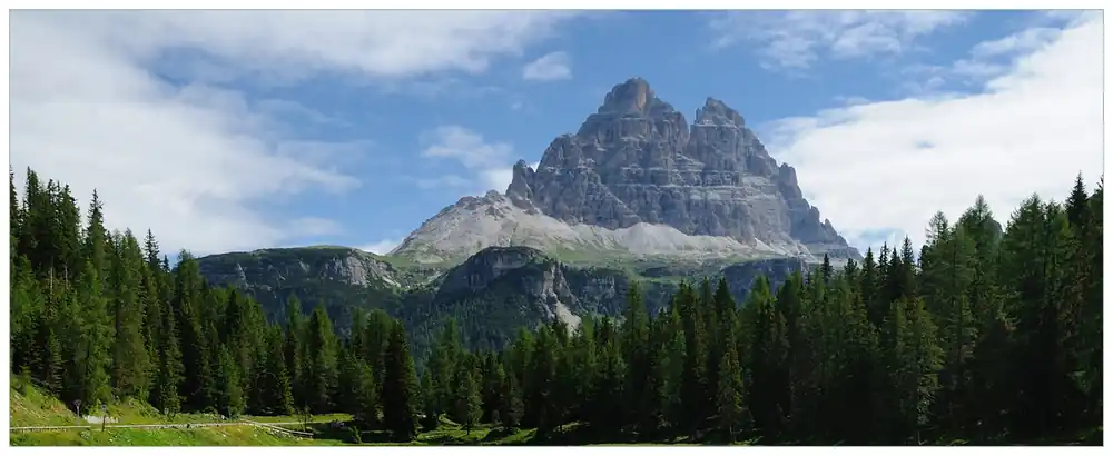 Günstig Selbstklebendes Poster See in Berglandschaft 70 x 100 cm
