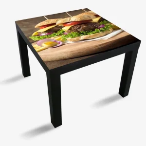 Zertifiziert Möbelfolie Saftige Burger auf Holzbrett 55 x 55 cm