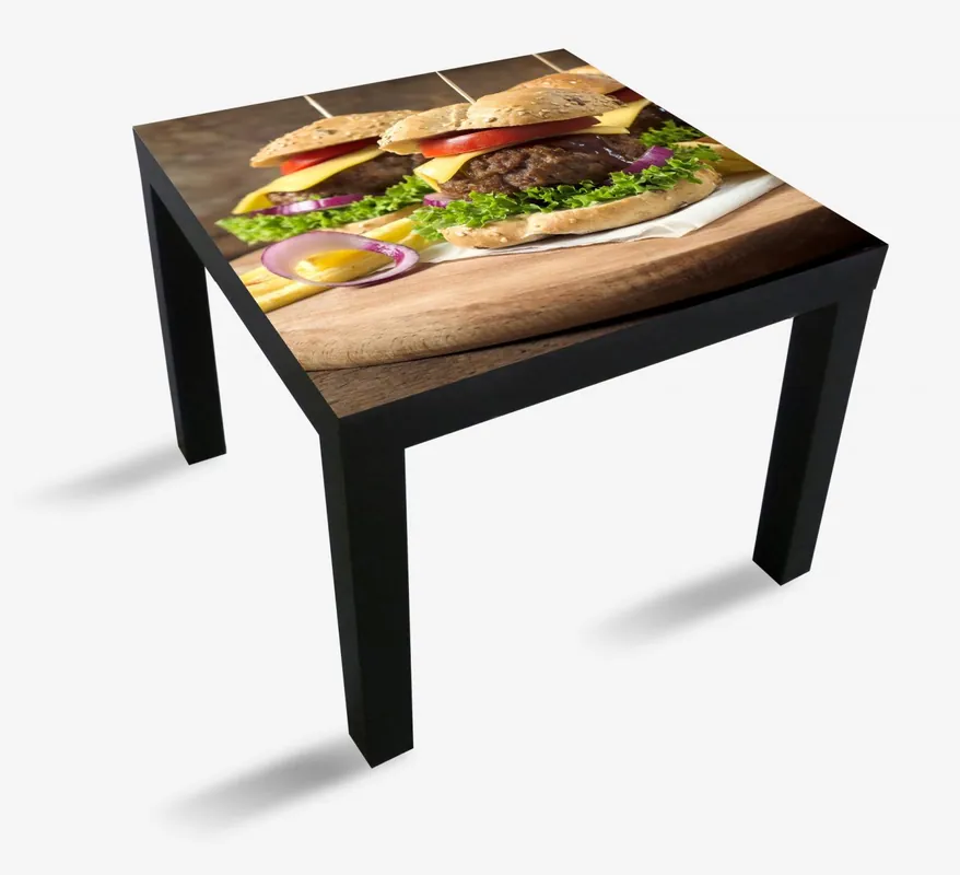 Zertifiziert Möbelfolie Saftige Burger auf Holzbrett 55 x 55 cm